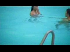 Порно full hd в бассейне